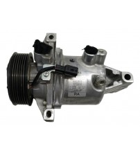 Compressor Ar Condicionado Nissan Versa 22 B5252 926005ra1a